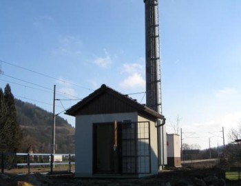 Control system of GSM-R network repeater powered from photovoltaic panels