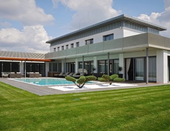 Control system of luxury residential house in South Bohemia