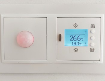 Showroom řízený Tecomat Foxtrotem - vzorové apartmány Września, Polsko