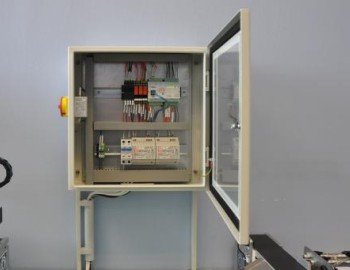 Výuková pracoviště s Foxtrotem na SŠSE, Trnková, Brno