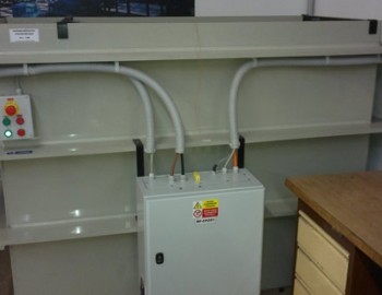 Zkušební zařízení pro cyklické proudové zatěžování dle ČSN EN 50393