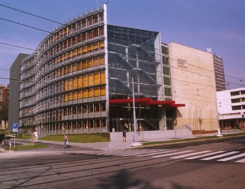 Provozní a energetický dispečink moderní budovy Moravské zemské knihovny v Brně