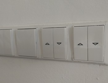 Řízení technologií administrativně-výrobní haly společnosti VIPAX – Lukov, ČR