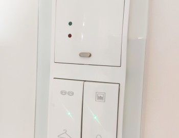 Showroom řízený Tecomat Foxtrotem - vzorové apartmány Września, Polsko