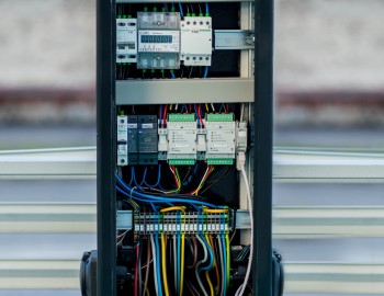 AgeVolt - revoluční chytré nabíjecí stanice elektromobilů