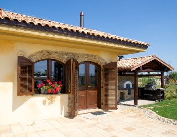 Complex control system for a stylish bungalow - Tvrdosovce, Slovakia