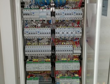 Vzorový apartmán v luxusním apartmánovém domě - Kiev, Ukrajina